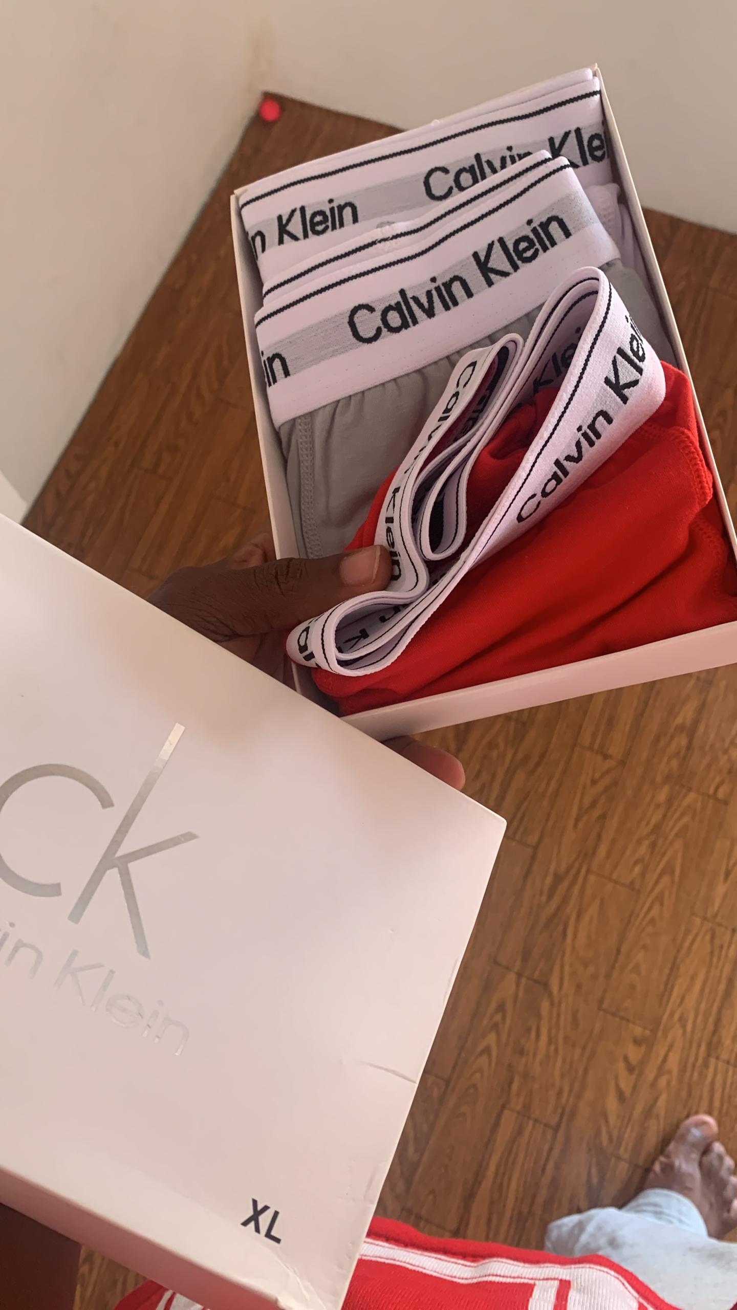 Sous vêtements Calvin Klein (CK)