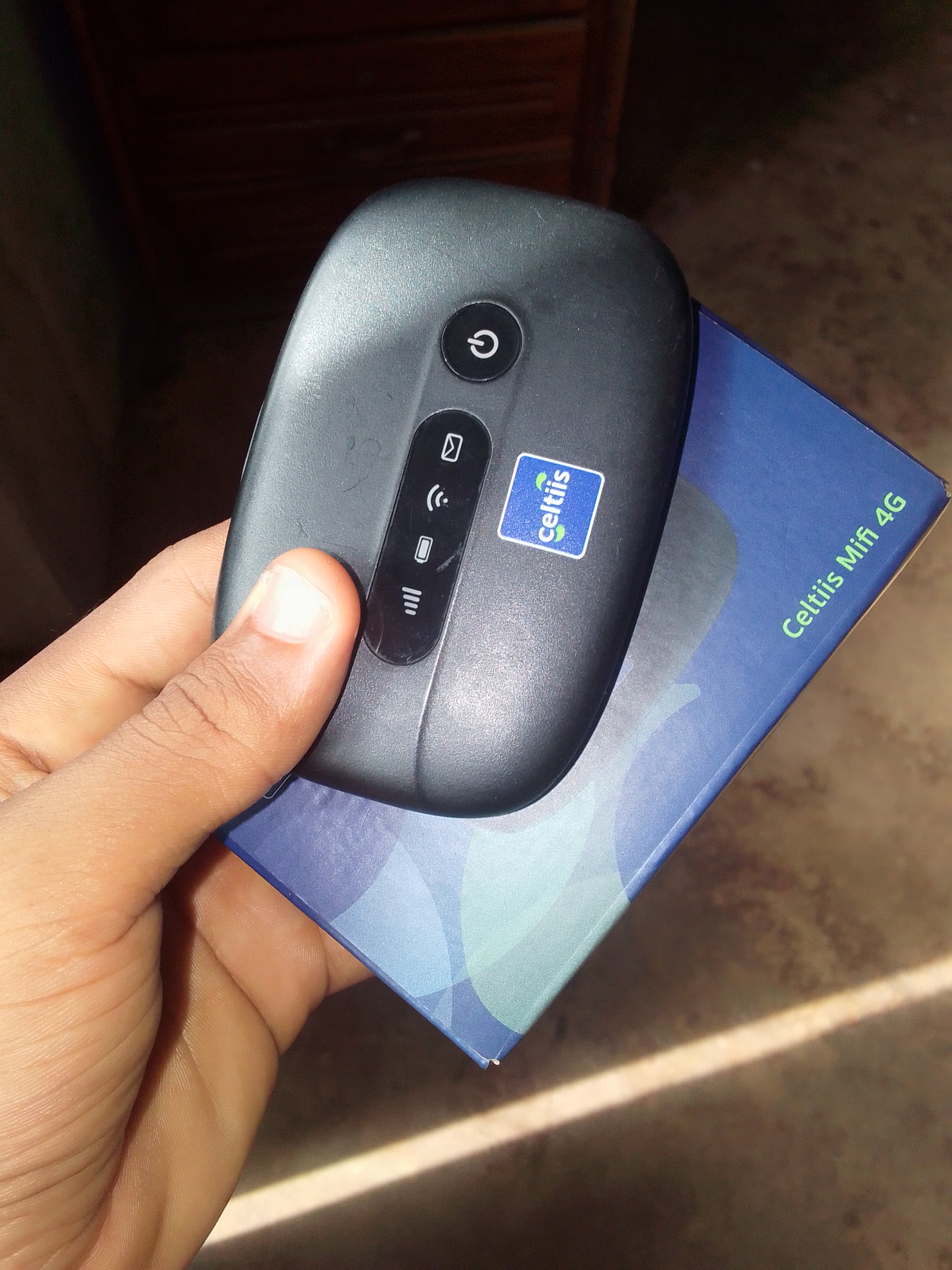 Pocket wifi Celtis